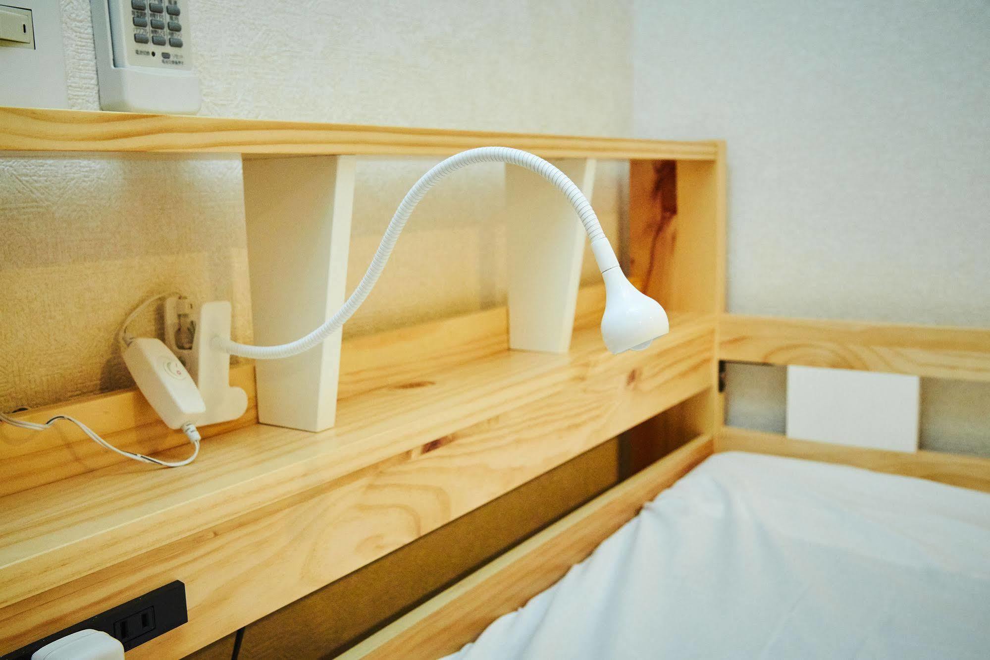 Guest House Gloire Osaka Zewnętrze zdjęcie