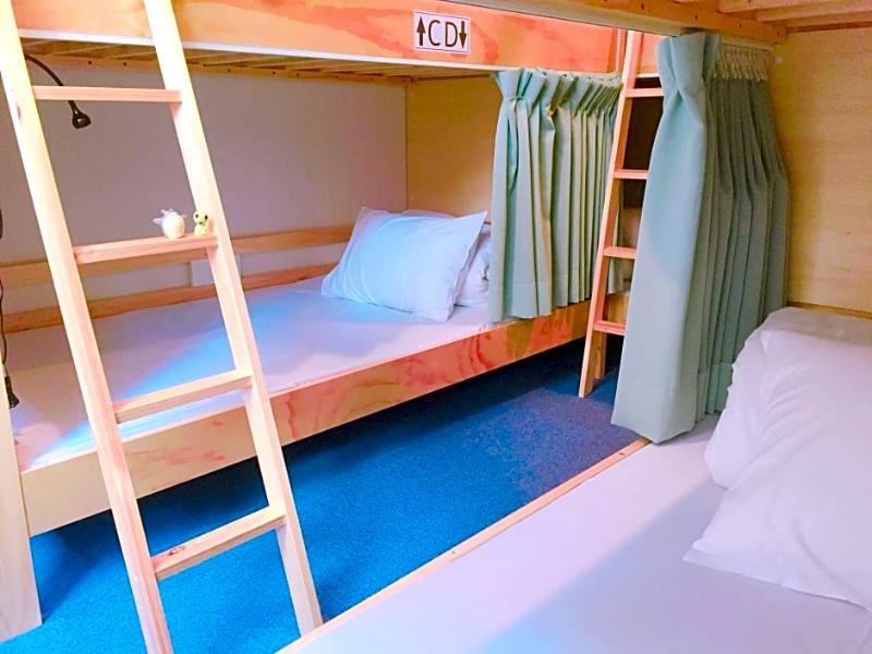 Guest House Gloire Osaka Zewnętrze zdjęcie